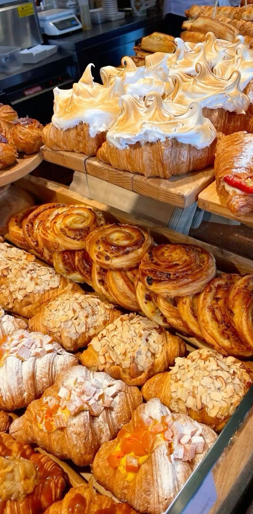 Pastry & Bakery